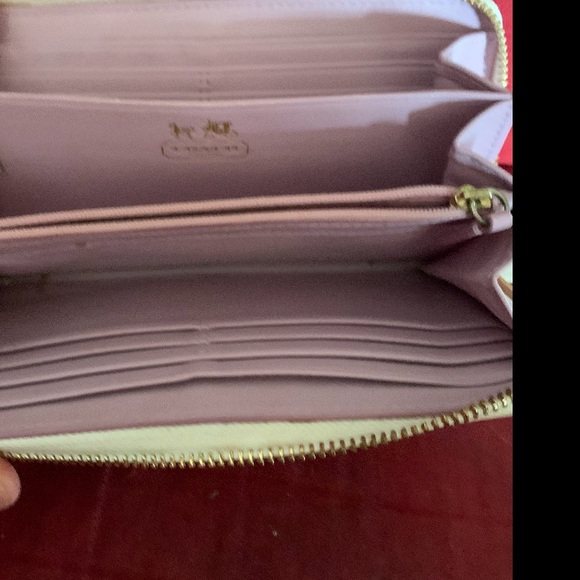 Coach Wallet - Picture 4 of 11